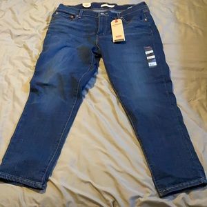 Levis jeans women’s